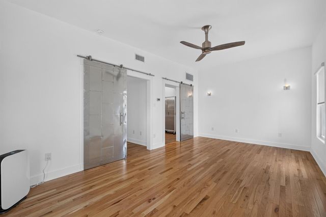 1119 Avenue L, Galveston, TX 77550