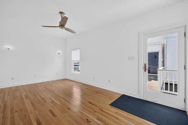 1119 Avenue L, Galveston, TX 77550