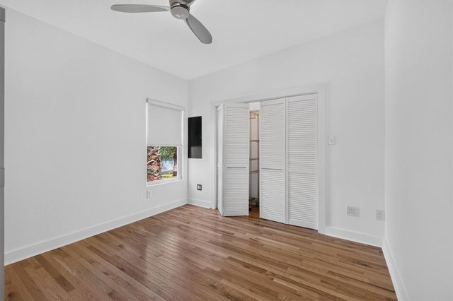 1119 Avenue L, Galveston, TX 77550