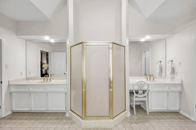 191 Springs Edge Drive, Conroe, TX 77356