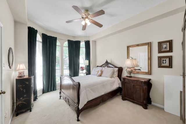 191 Springs Edge Drive, Conroe, TX 77356