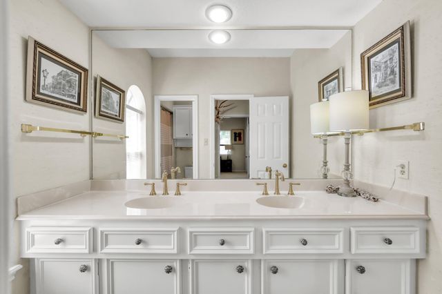 191 Springs Edge Drive, Conroe, TX 77356