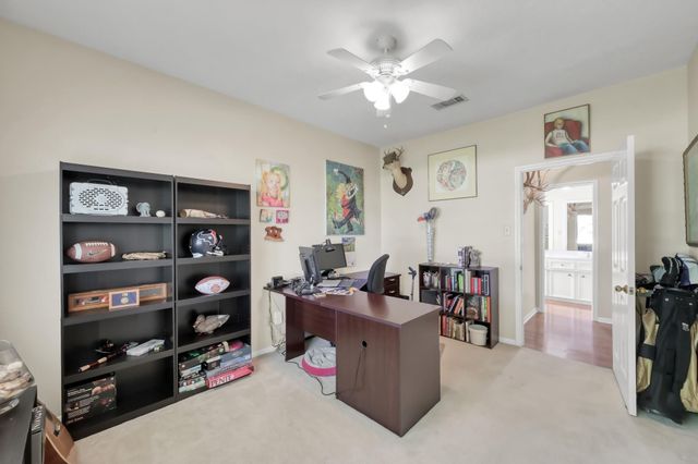 191 Springs Edge Drive, Conroe, TX 77356