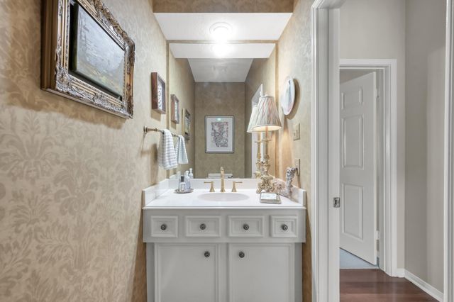 191 Springs Edge Drive, Conroe, TX 77356