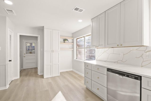 6211 Darby Way, Spring, TX 77389