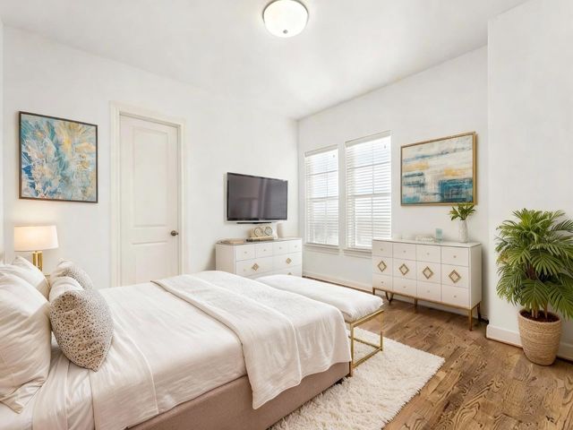 2202 Lakeshore Edge Drive, Houston, TX 77080