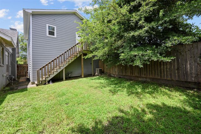 4030 Baden Street A, Houston, TX 77009