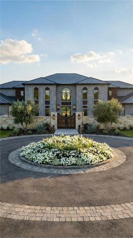 8608 Rollins DR, Austin, TX 78738