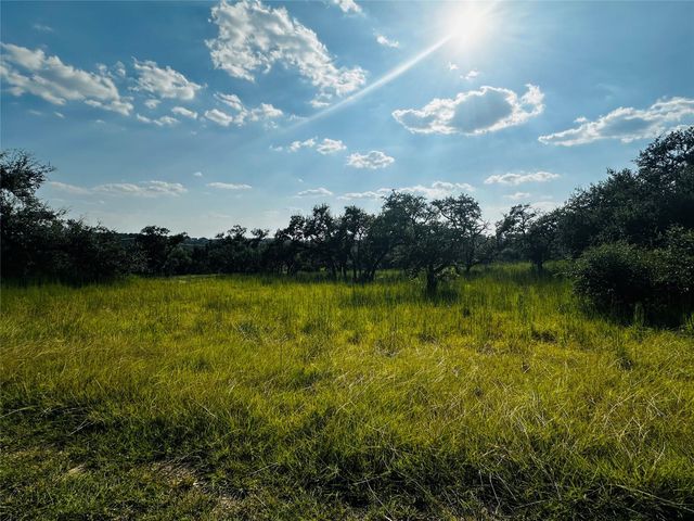 8608 Rollins DR, Austin, TX 78738