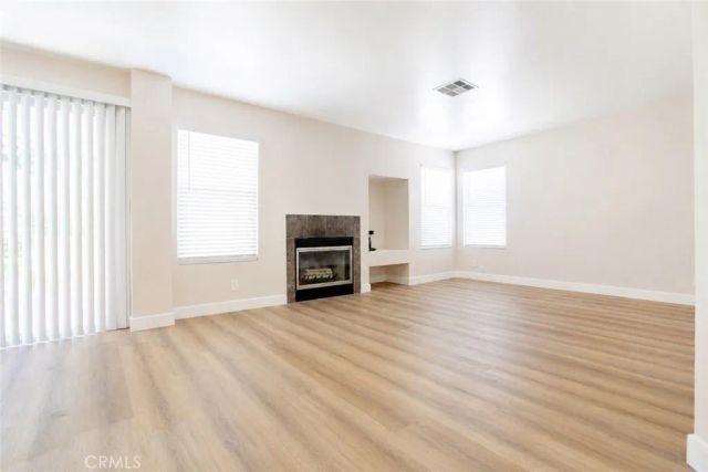 43123 Bloomingpark, Lancaster, CA 93536