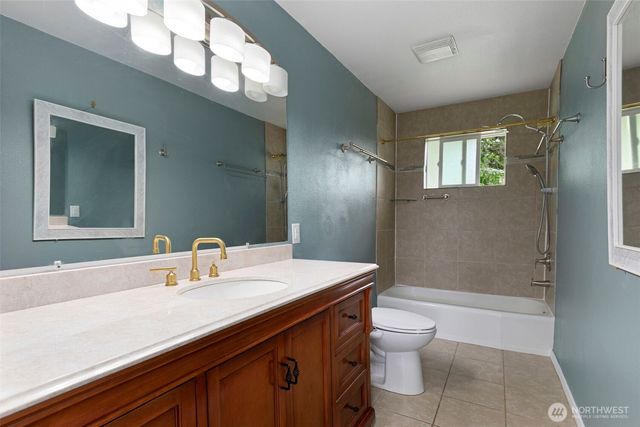 3309 Pine Road, Bremerton, WA 98310