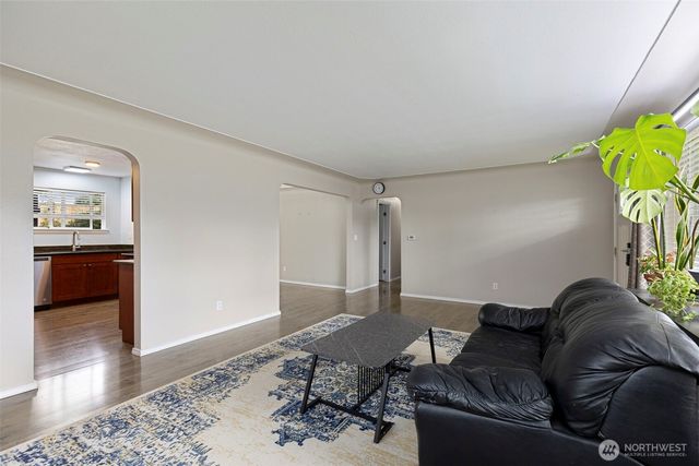 3309 Pine Road, Bremerton, WA 98310
