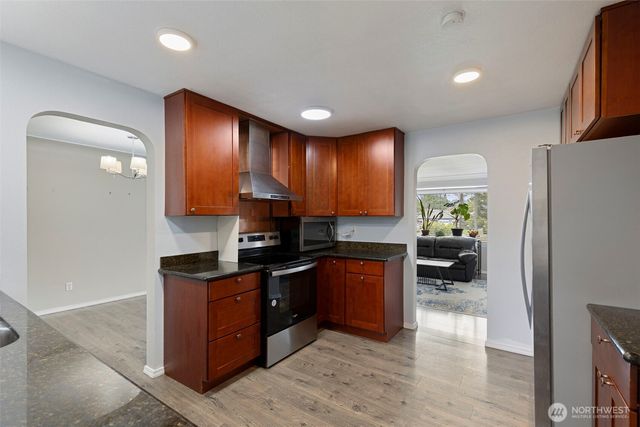 3309 Pine Road, Bremerton, WA 98310
