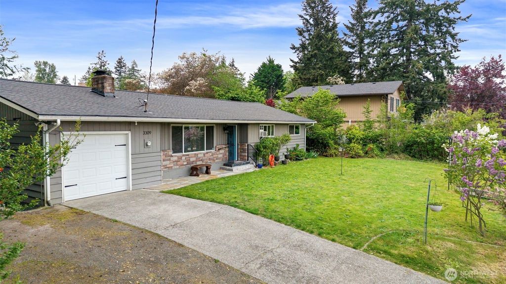 3309 Pine Road, Bremerton, WA 98310