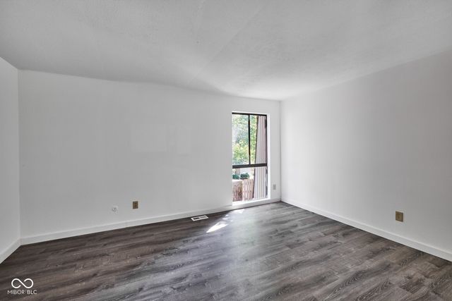 1352 Tishman Lane, Indianapolis, IN 46260