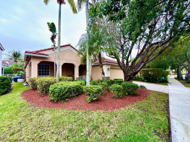 1618 Royal Grove Way, Weston, FL 33327