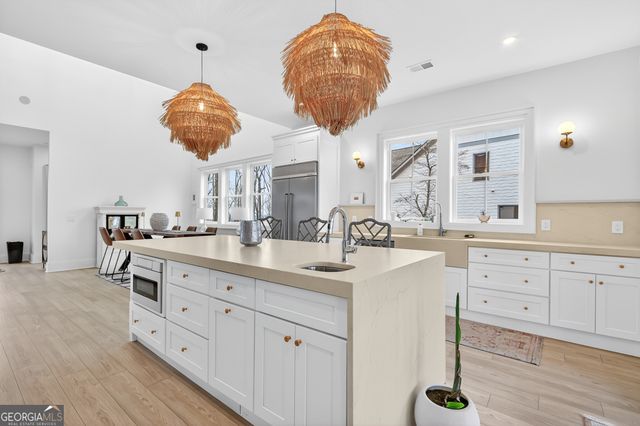 7410 Crestline Drive, Dawsonville, GA 30534