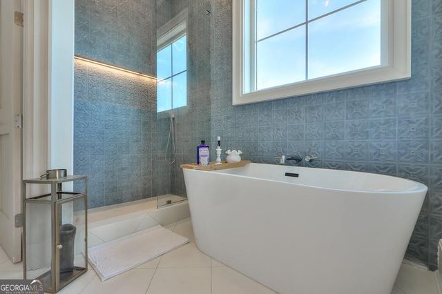 7410 Crestline Drive, Dawsonville, GA 30534