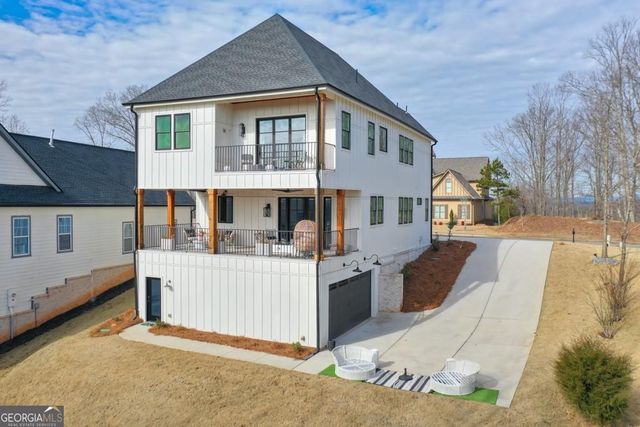 7410 Crestline Drive, Dawsonville, GA 30534