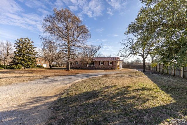 109 Lynn Street, Sikeston, MO 63801