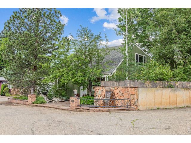4484 Driftwood Pl, Boulder, CO 80301