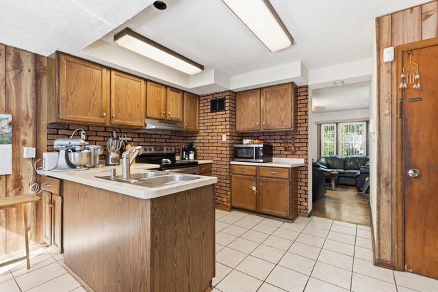 5707 N 36th STREET, Milwaukee, WI 53209