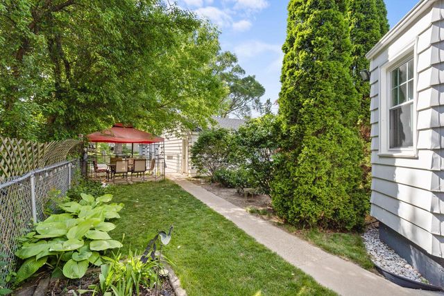 5707 N 36th STREET, Milwaukee, WI 53209