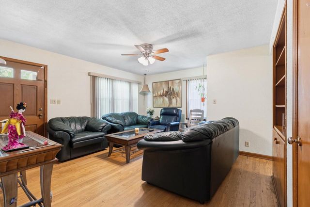 5707 N 36th STREET, Milwaukee, WI 53209