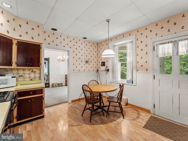 1001 E WILLOW GROVE AVE, Glenside, PA 19038