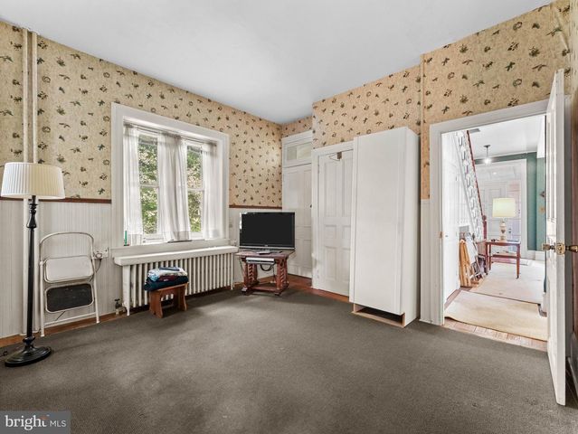 1001 E WILLOW GROVE AVE, Glenside, PA 19038