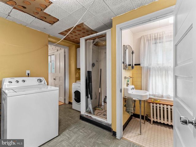 1001 E WILLOW GROVE AVE, Glenside, PA 19038