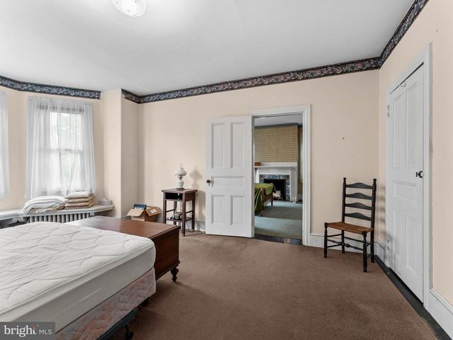 1001 E WILLOW GROVE AVE, Glenside, PA 19038