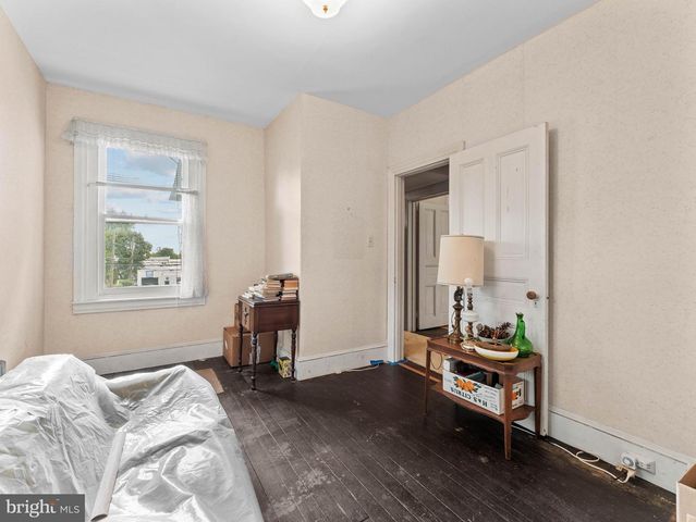 1001 E WILLOW GROVE AVE, Glenside, PA 19038