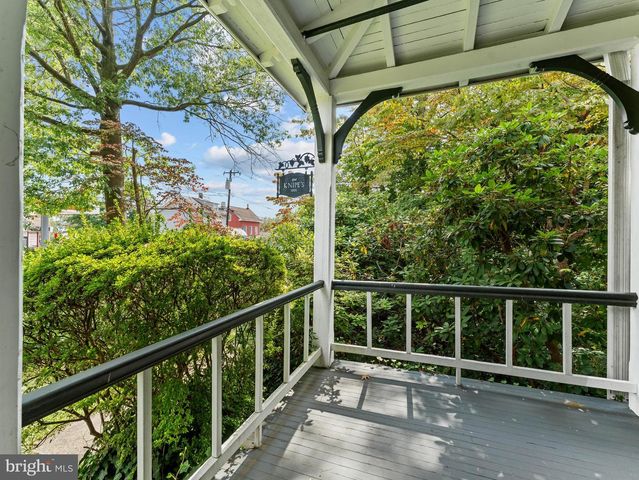 1001 E WILLOW GROVE AVE, Glenside, PA 19038