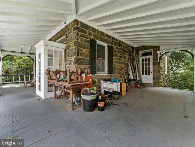 1001 E WILLOW GROVE AVE, Glenside, PA 19038