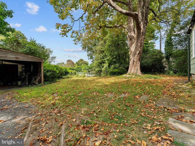 1001 E WILLOW GROVE AVE, Glenside, PA 19038