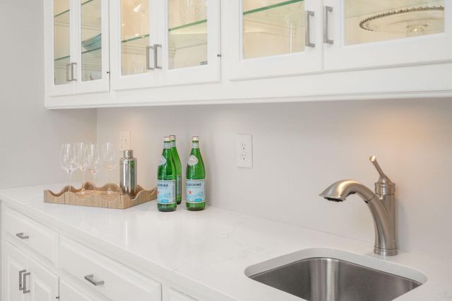 26 Driftwood Circle, Mashpee, MA 02649