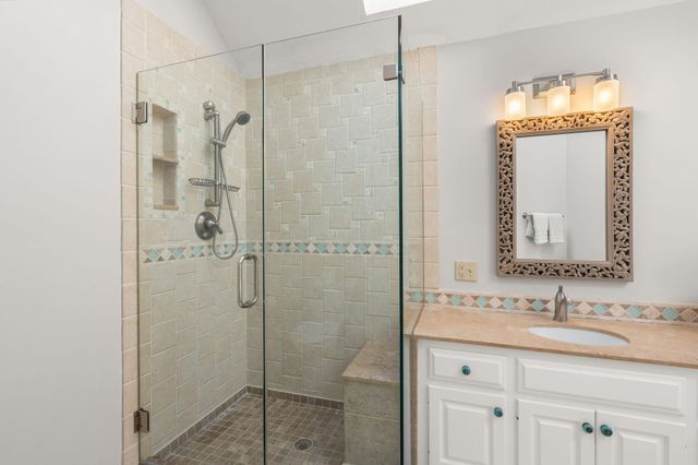 26 Driftwood Circle, Mashpee, MA 02649