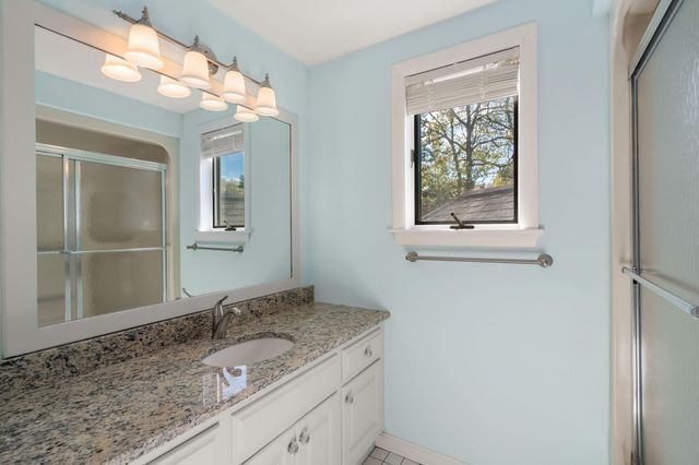 26 Driftwood Circle, Mashpee, MA 02649