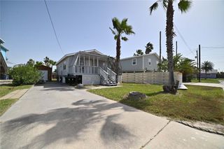 317 Leslie Lane, Port Aransas, TX 78373