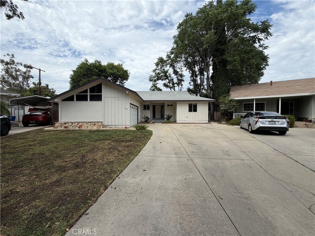 Image 1 of property listing at 7942 Northgate Avenue, Canoga Park, CA 91304
