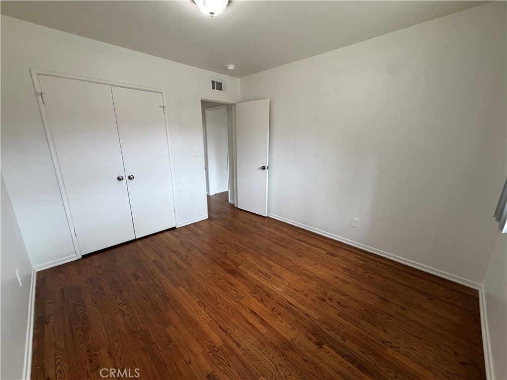 Image 25 of property listing at 7942 Northgate Avenue, Canoga Park, CA 91304
