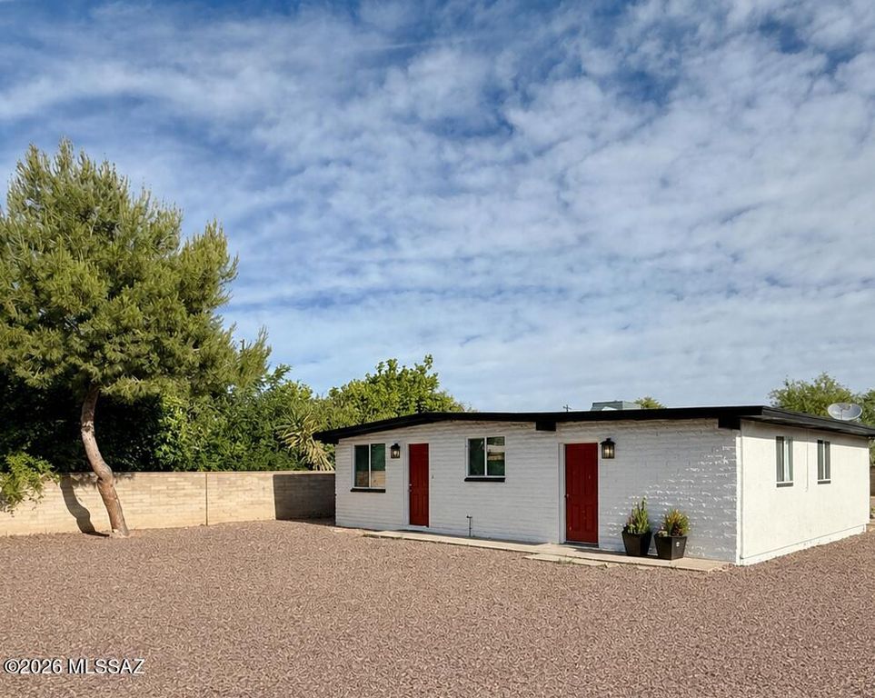 5245 E Camden Street, Tucson, AZ 85712