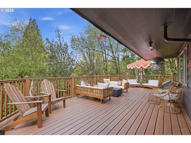 6011 Sw SALMON St, Portland, OR 97221