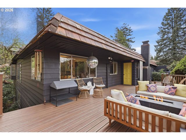 6011 Sw SALMON St, Portland, OR 97221