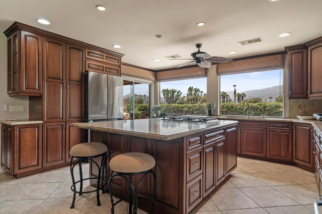 99 Conejo Circle, Palm Desert, CA 92260