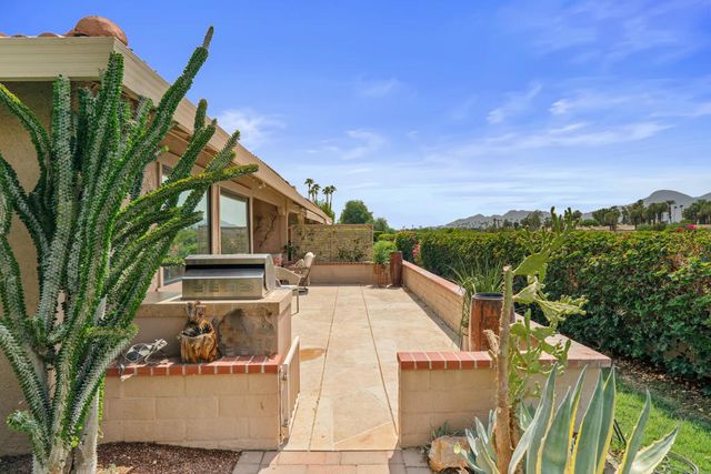 99 Conejo Circle, Palm Desert, CA 92260