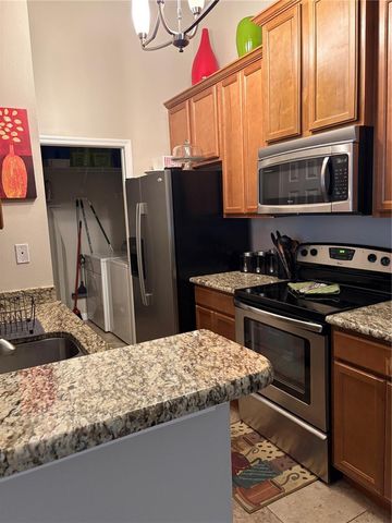 2516 GRASSY POINT DRIVE 200, Lake Mary, FL 32746