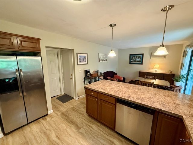 300 Holmes Street, Syracuse, NY 13210