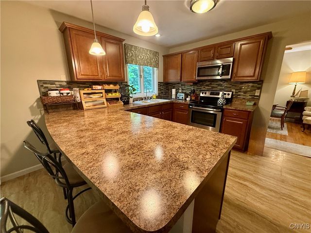 300 Holmes Street, Syracuse, NY 13210
